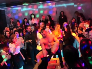 Cfnm amateur jerking bbc