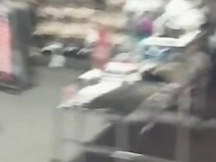 Asian sucks bbc in fitting room