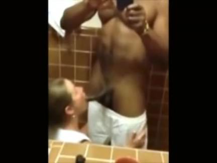 Waitress sucking BBC in restaurant toilet