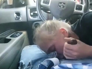 HOMEMADE AMATEUR BLOND SLUT SUCKING BBC IN CAR